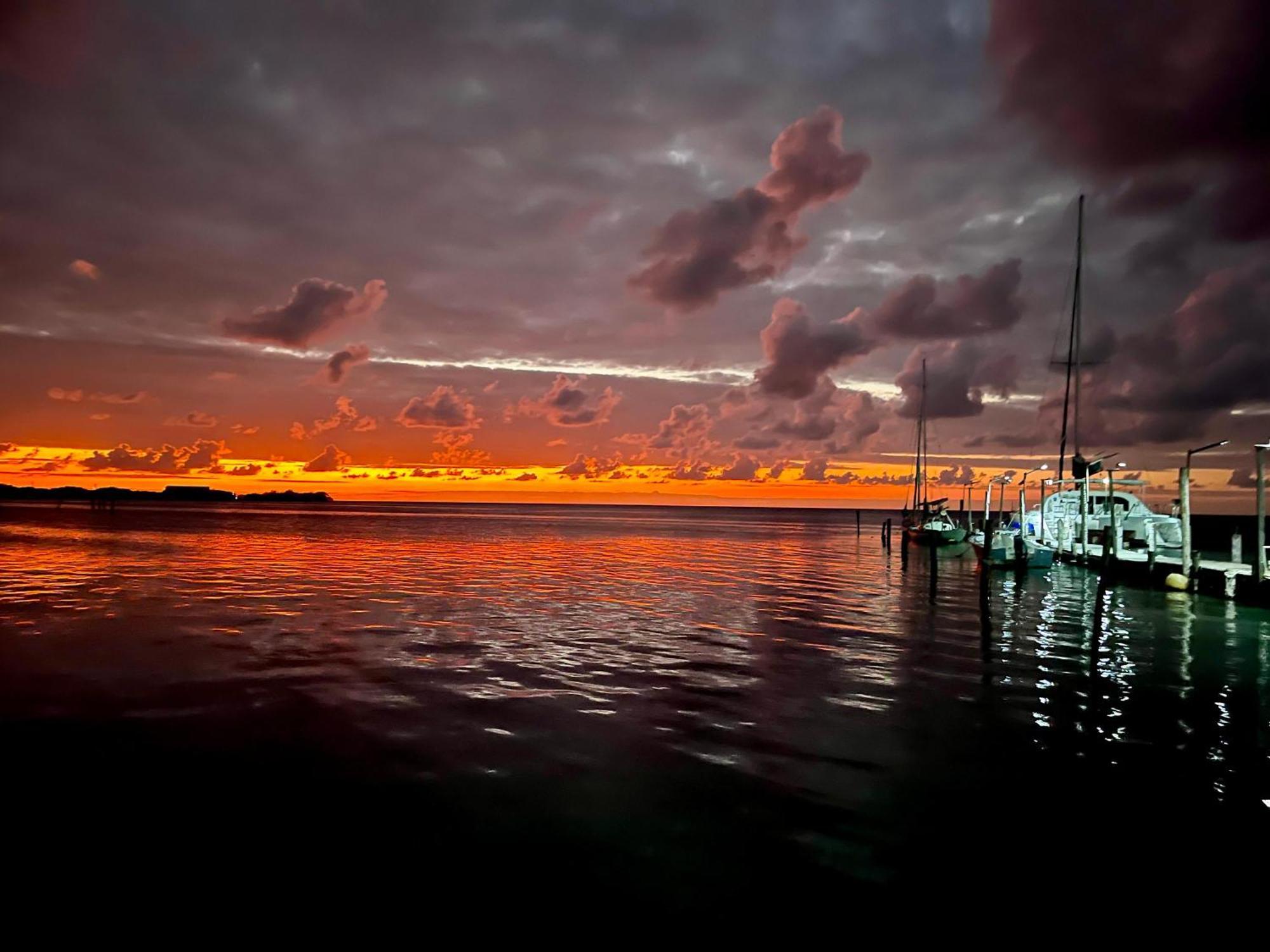 Sandy'S Secret Caye Caulker Kültér fotó
